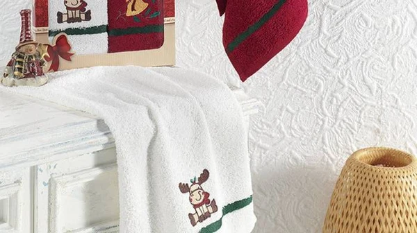 Wybór świątecznych ręczników: na co zwrócić uwagę przy ich zakupie